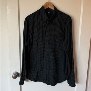 Uniqlo Black and Green Plaid Shirt